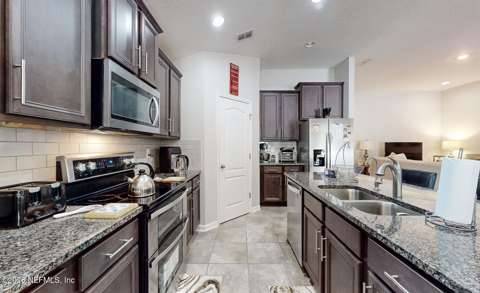 7774 Island Fox Road, home for sale in Jacksonville 32222