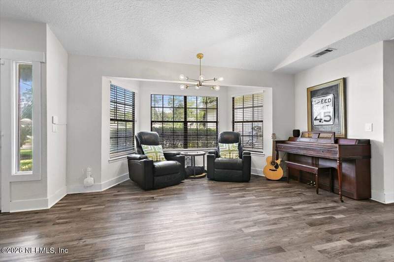 3 bedroom Single Family Residence at 4321 Whispering Inlet Drive, Whispering Inlet, Jacksonville — photo 3