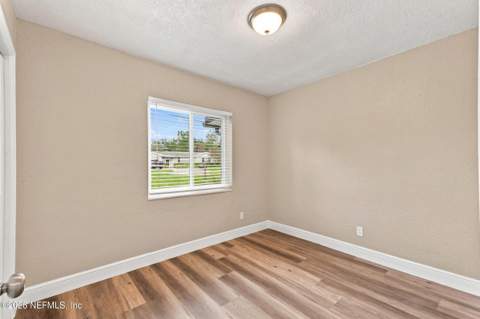 517 Nightingale Road, Jacksonville FL - photo 23 of 33