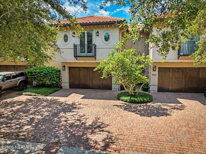 4 bedroom Townhouse at 1854 San Marco Boulevard, Lakeside Villas, Jacksonville — photo 3