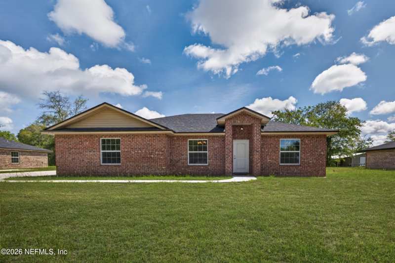 3 bedroom Single Family Residence at 451616 Old Dixie Highway, **verifying Subd**, Callahan — photo 1
