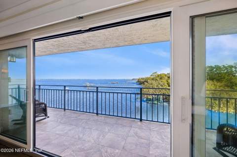 6000 San Jose Boulevard #6-B, Jacksonville FL - photo 7 of 41