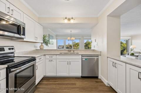 6000 San Jose Boulevard #6-B, Jacksonville FL - photo 11 of 41