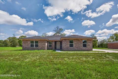 451624 Old Dixie Highway, home for sale in Callahan 32011