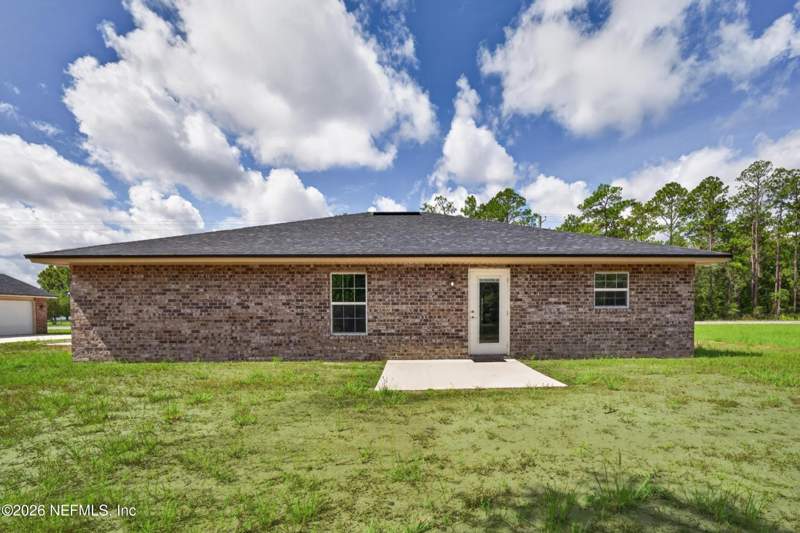 4 bedroom Single Family Residence at 451624 Old Dixie Highway, **verifying Subd**, Callahan — photo 2