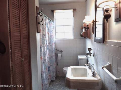 214 Mirror Lake Drive, Interlachen FL - photo 13 of 35