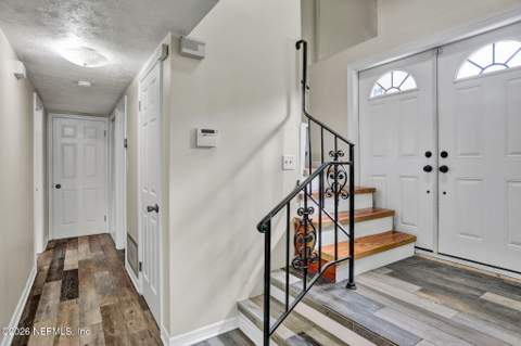 4054 Sabel Drive, Jacksonville FL - photo 14 of 48