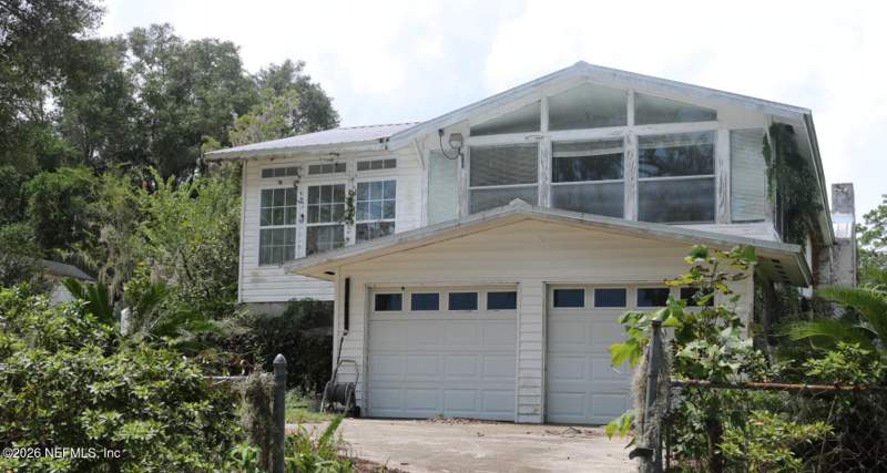 2 bedroom Single Family Residence at 214 Mirror Lake Drive, Mirror Lake Beaches, Interlachen — photo 4