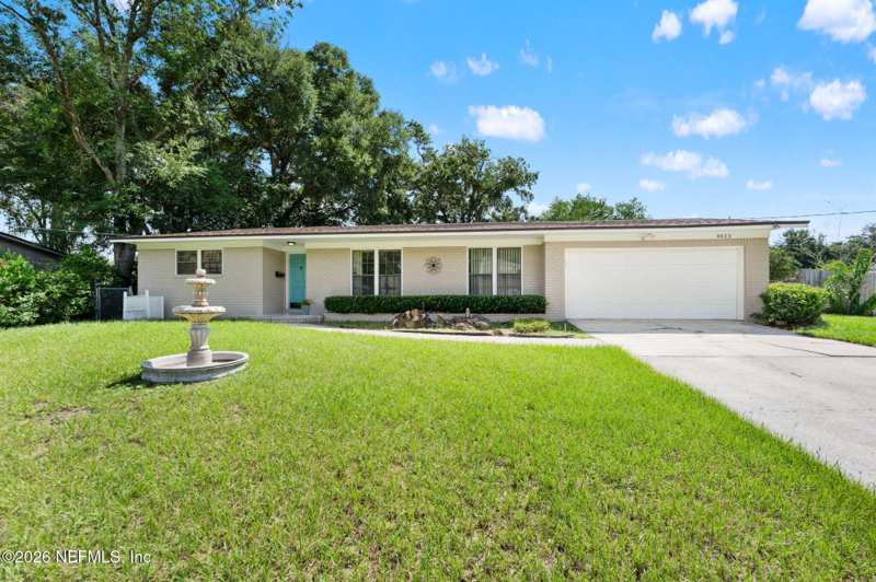 3 bedroom Single Family Residence at 4023 Grissom Drive, University Park, Jacksonville — photo 1