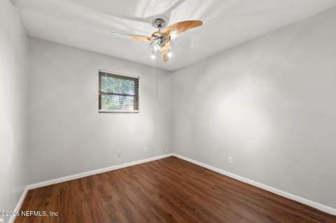 4023 Grissom Drive, Jacksonville FL - photo 20 of 27