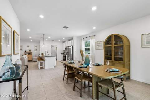 1083 Welda Lane, Jacksonville FL - photo 16 of 38