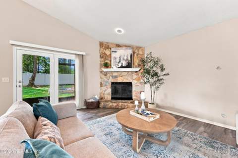 1817 Hearth Street, Middleburg FL - photo 6 of 33