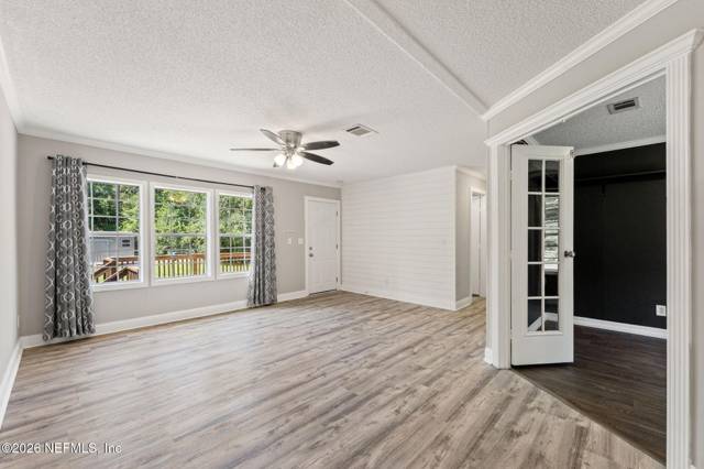 2405 SILVER MOSS Circle home for sale in Deer Park