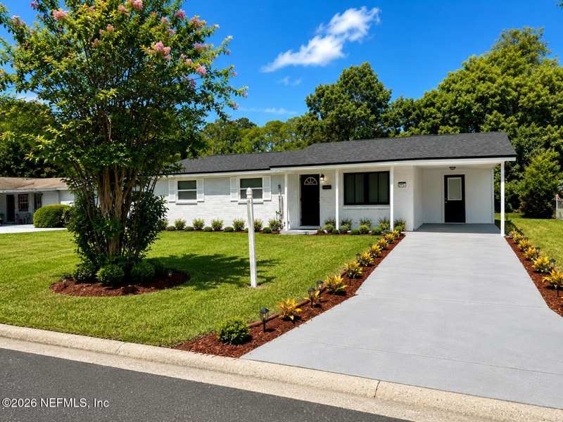 3 bedroom Single Family Residence at 2115 Burgoyne Drive, Lake Park Estates, Jacksonville — photo 1