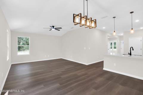 4725 Kathy Street, Hastings FL - photo 19 of 47