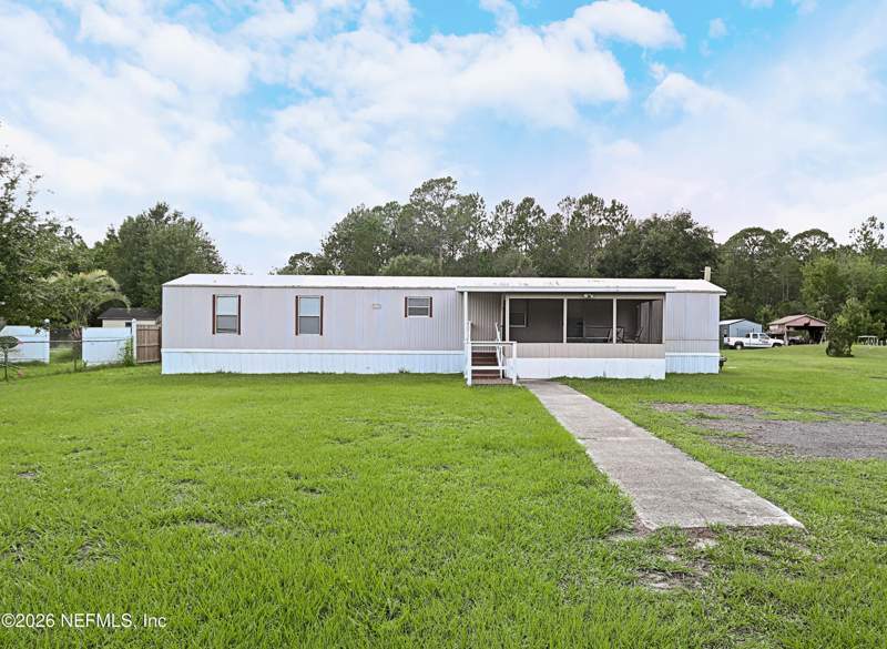 2 bedroom Manufactured Home at 11824 Faye Road, Yarbrough & Rewis, Macclenny — photo 3