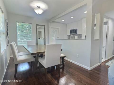 5244 San Juan Avenue, Jacksonville FL - photo 8 of 18