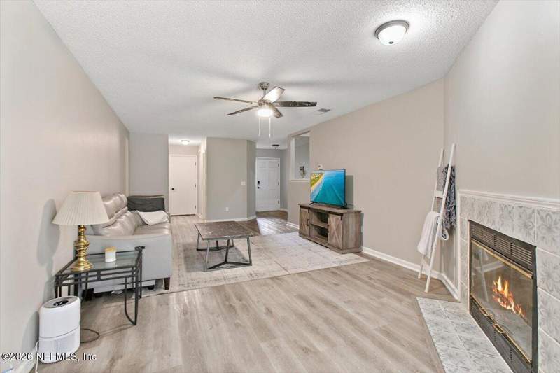 2 bedroom Townhouse at 3957 Laurelwood Drive, Cypress Hammock, Jacksonville — photo 5