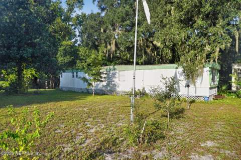 113 Cypress Point Circle, East Palatka FL - photo 6 of 27