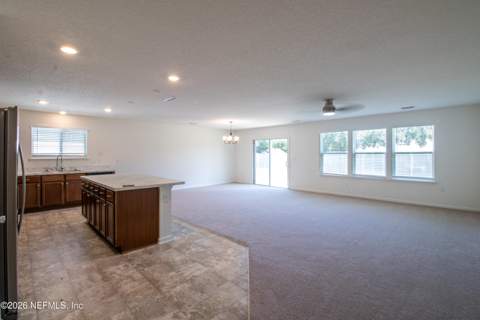 2172 Hudson Grove Drive, Jacksonville FL - photo 6 of 32