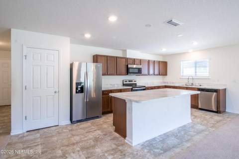 2172 Hudson Grove Drive, Jacksonville FL - photo 7 of 32