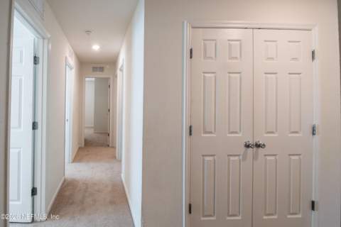 2172 Hudson Grove Drive, Jacksonville FL - photo 13 of 32