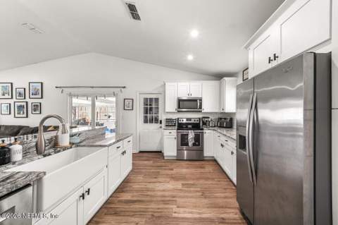 12763 Caribou Court, Jacksonville FL - photo 18 of 31