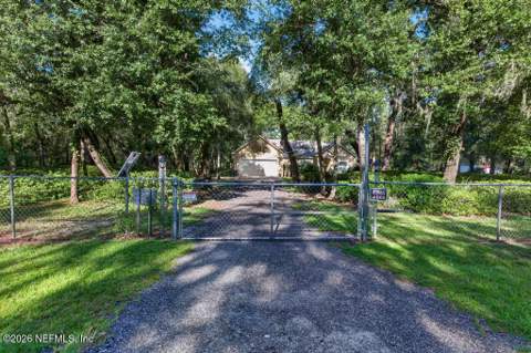 305 S Fillmore Avenue, Interlachen FL - photo 7 of 125