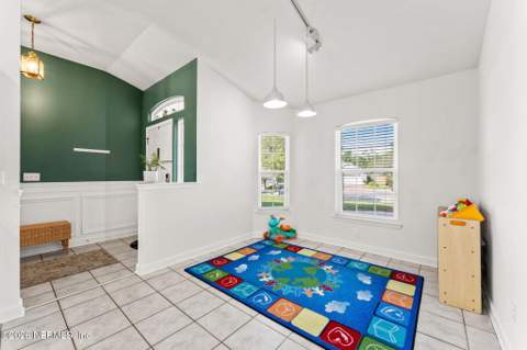 4799 Yellow Star Lane, Jacksonville FL - photo 12 of 45