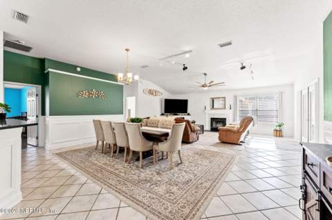 4799 Yellow Star Lane, Jacksonville FL - photo 14 of 45