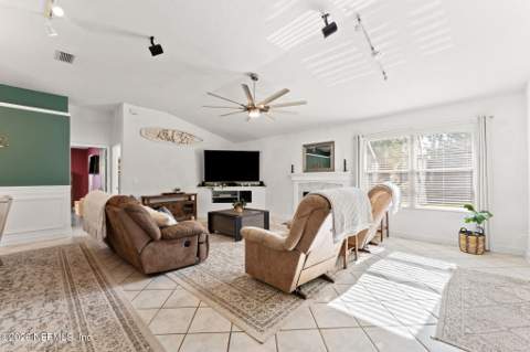 4799 Yellow Star Lane, Jacksonville FL - photo 16 of 45