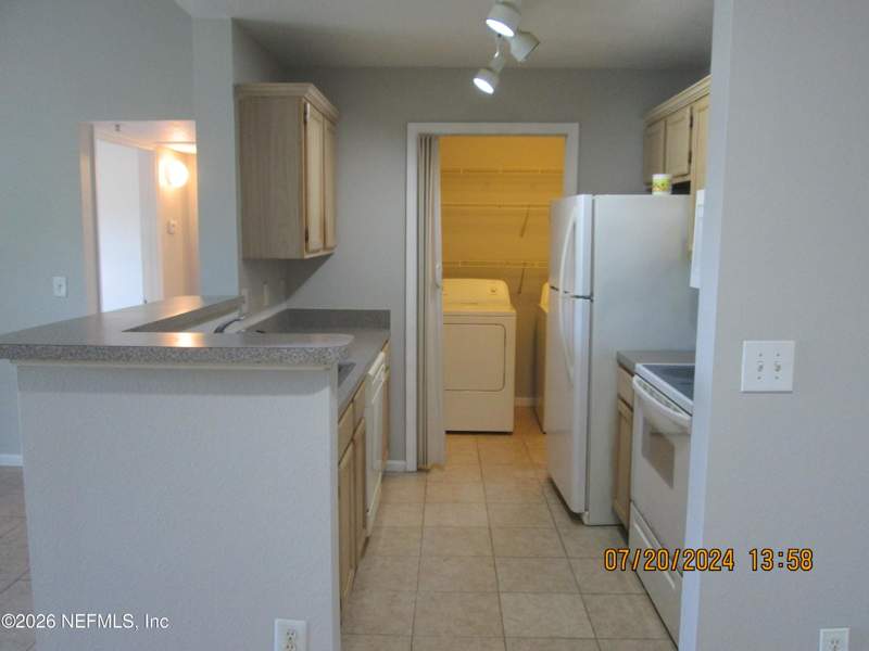 1 bedroom Condominium at 7701 Timberlin Park Boulevard #733, Villas Of Timberlin, Jacksonville — photo 4