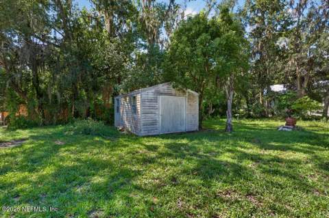 615 Walburg Street, Green Cove Springs FL - photo 12 of 76