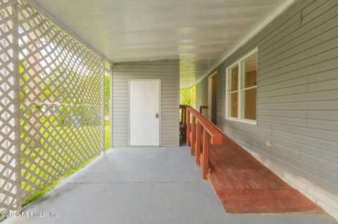 140 Pine Lake Drive, Satsuma FL - photo 8 of 50