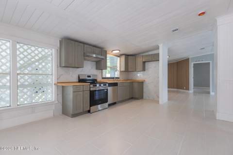140 Pine Lake Drive, Satsuma FL - photo 20 of 50