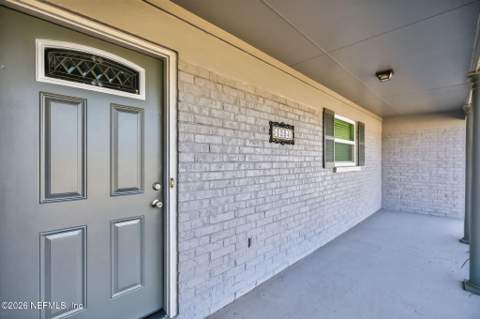 8294 Collins Road, Jacksonville FL - photo 12 of 72