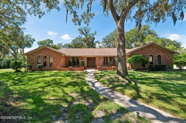 4134 WHISPERING OAKS Drive