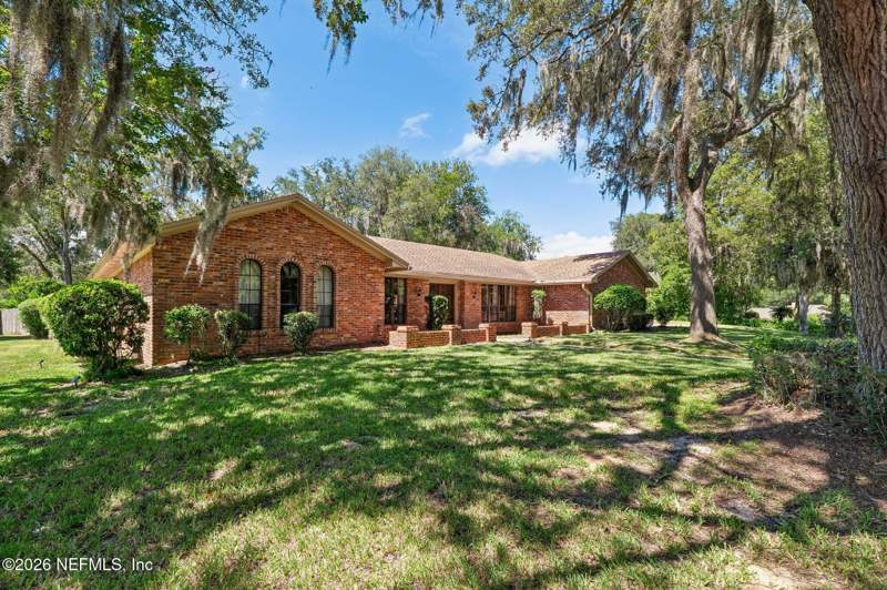 4 bedroom Single Family Residence at 4134 Whispering Oaks Drive, Old Mill Cove, Jacksonville — photo 3
