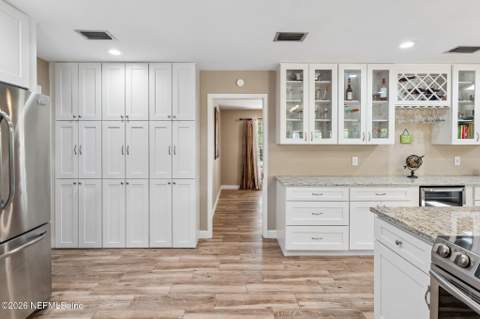 4134 Whispering Oaks Drive, Jacksonville FL - photo 22 of 68