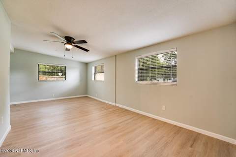 7578 Ridgeway Road, Jacksonville FL - photo 9 of 19