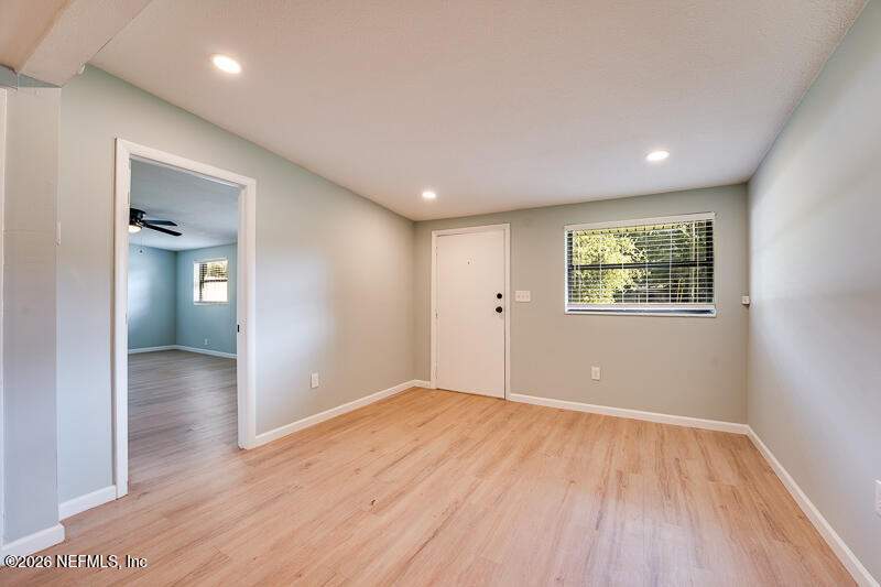 3 bedroom Single Family Residence at 7578 Ridgeway Road, Oak Hill, Jacksonville — photo 4