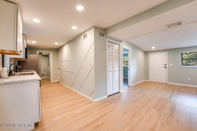 3 bedroom Single Family Residence at 7578 Ridgeway Road, Oak Hill, Jacksonville — photo 5