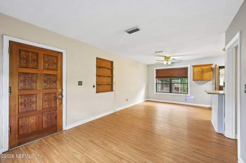 10549 Abilene Road, Jacksonville FL - photo 10 of 38