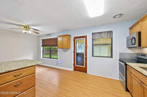 10549 Abilene Road, Jacksonville FL - photo 17 of 38