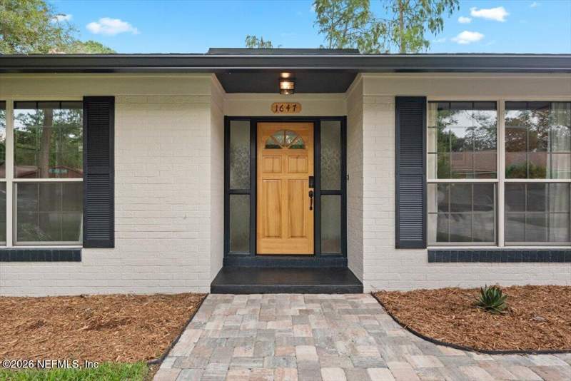 3 bedroom Single Family Residence at 1647 Windy Oaks Drive, Monument Oaks, Jacksonville — photo 4