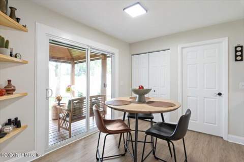 1647 Windy Oaks Drive, Jacksonville FL - photo 20 of 51