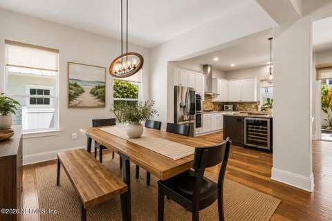 4135 Avalon Circle, Jacksonville Beach FL - photo 12 of 31
