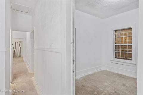 2117 Tuskegee Road, Jacksonville FL - photo 11 of 36