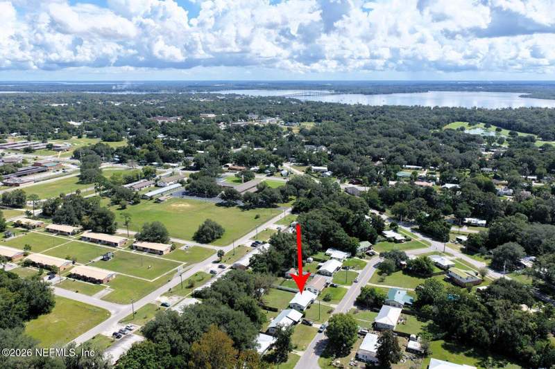 3 bedroom Single Family Residence at 1508 Roselle Avenue, 5 Points, Palatka — photo 2
