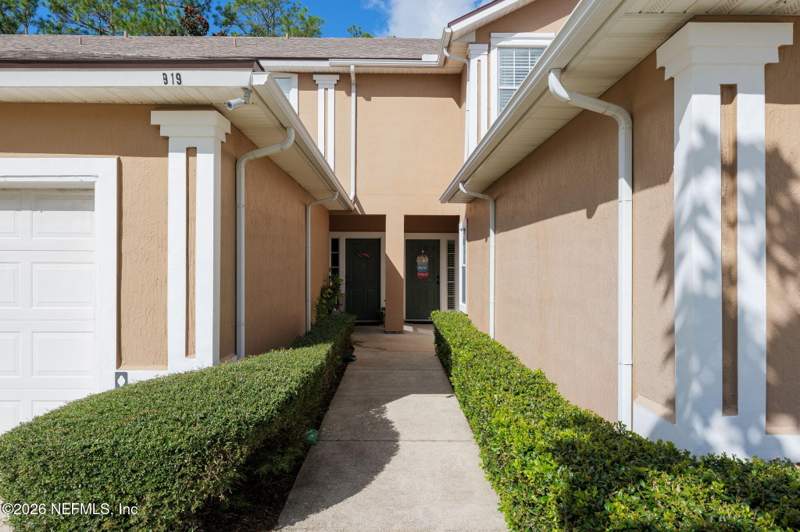 2 bedroom Townhouse at 923 Scrub Jay Drive, Gables At Wingfield, St. Augustine — photo 3